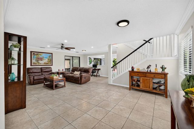 4 of 76 - 4131 Nw 5th Drive, Deerfield Beach, FL