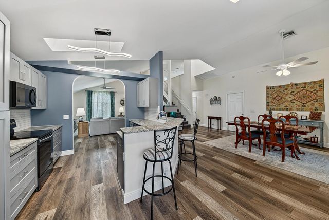 5 of 52 - 126 Hammocks Drive, Greenacres, FL