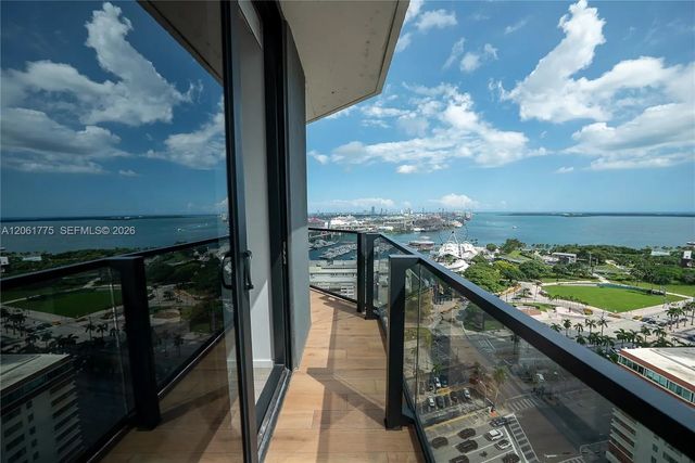2 of 10 - 398 Ne 5th Street #1615, Miami, FL