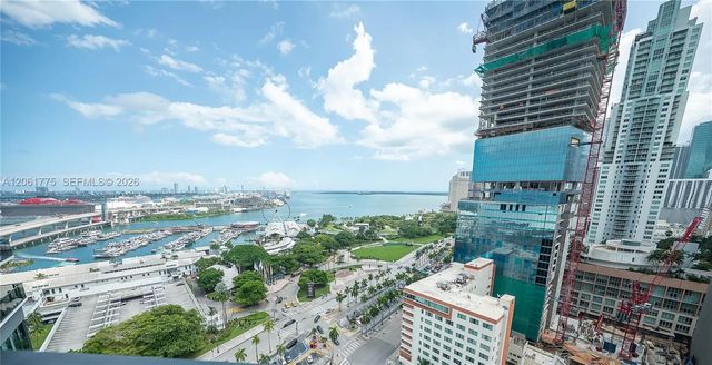 3 of 10 - 398 Ne 5th Street #1615, Miami, FL