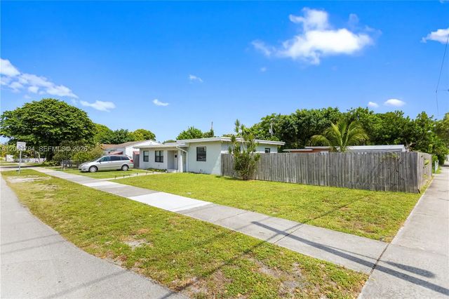 5 of 84 - 2407 Dewey Street, Hollywood, FL