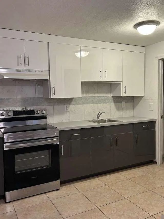 3 of 11 - 236 Nw 9th Avenue, South Bay, FL