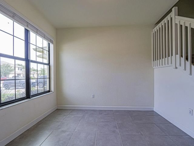 5 of 36 - 10092 W Villa Circle, Vero Beach, FL