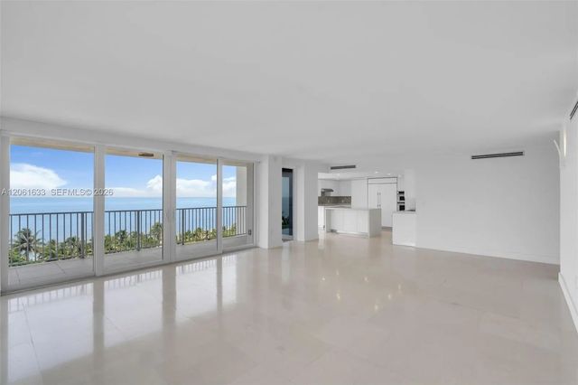 4 of 54 - 881 Ocean Drive #7h, Key Biscayne, FL