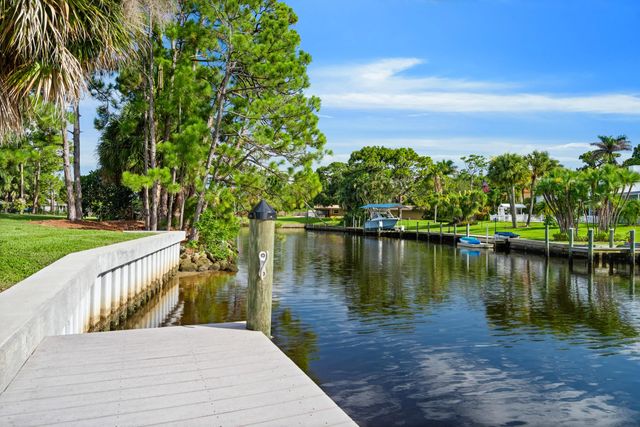4 of 78 - 1310 Nw Lakeside Trail, Stuart, FL