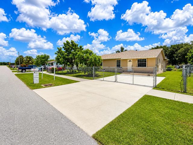 8874 Eldorado Drive, Pahokee