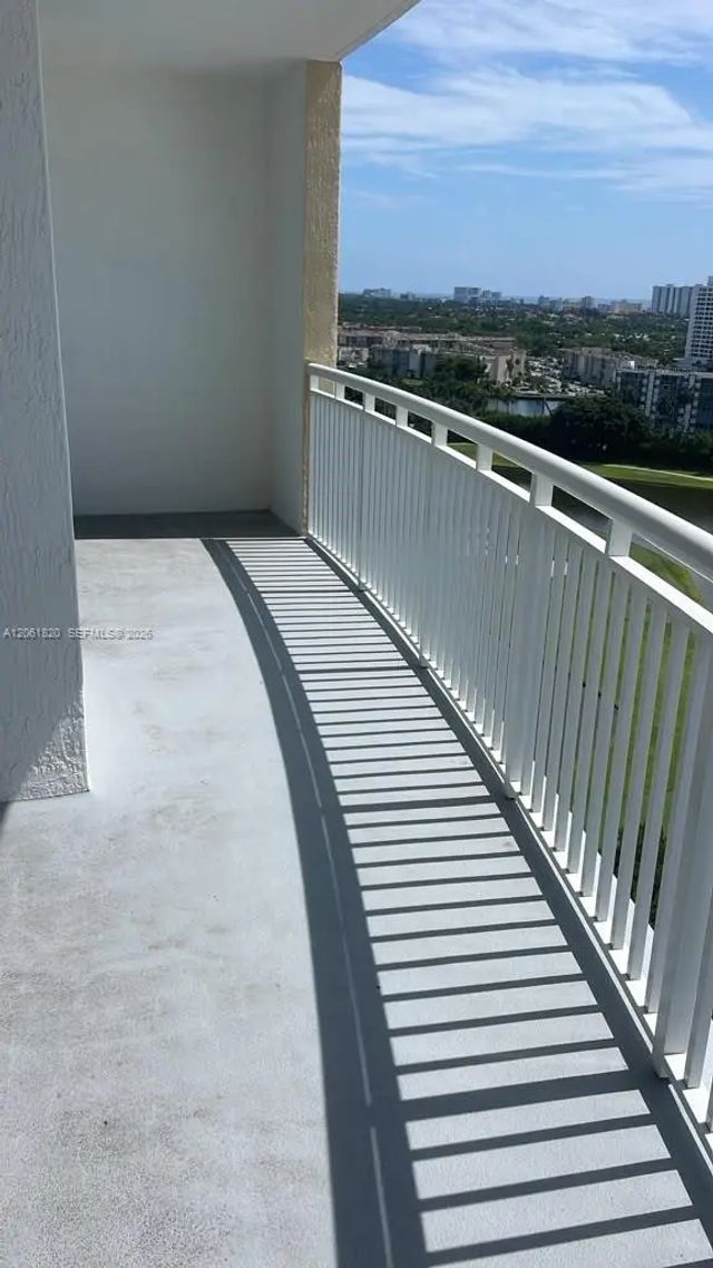 4 of 55 - 1755 E Hallandale Beach Boulevard #1605e, Hallandale Beach, FL
