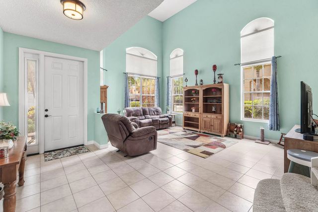5 of 59 - 2129 Reston Circle, Royal Palm Beach, FL