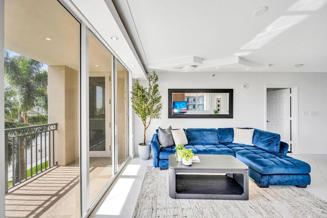 4 of 41 - 2011 N Ocean Boulevard #405, Fort Lauderdale, FL