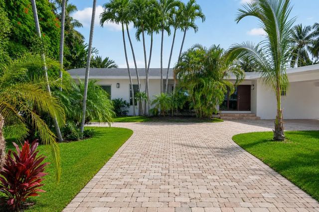 2 of 49 - 631 N Mashta Drive, Key Biscayne, FL