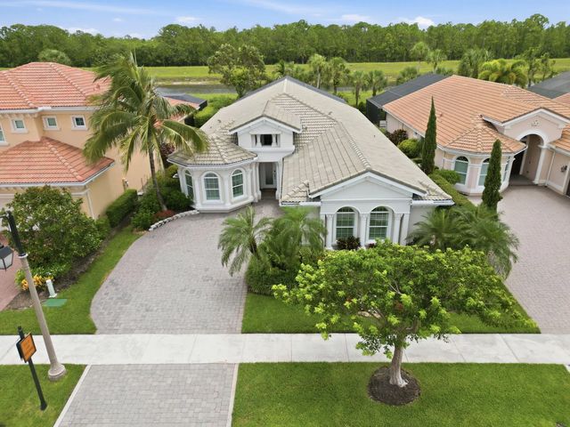 4 of 110 - 260 Carina Drive, Jupiter, FL