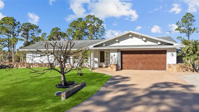 2 of 32 - 730 Bering Avenue S, Lehigh Acres, FL