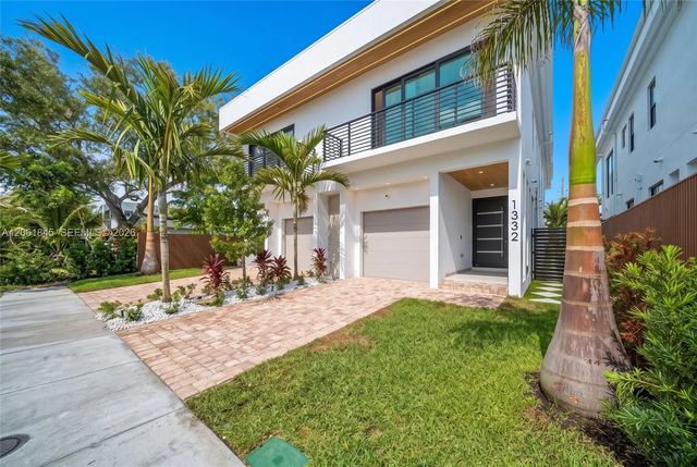 1320 Ne 16th Terrace, Fort Lauderdale