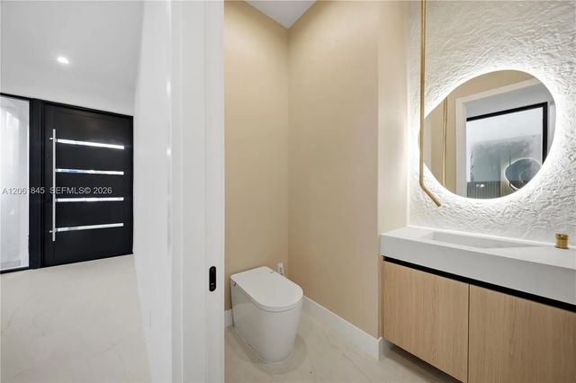 2 of 74 - 1320 Ne 16th Terrace, Fort Lauderdale, FL