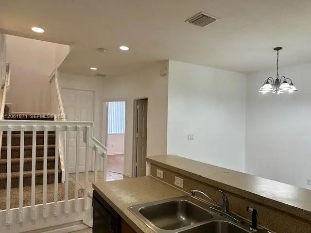 5 of 18 - 1203 Abaco Lane, Riviera Beach, FL