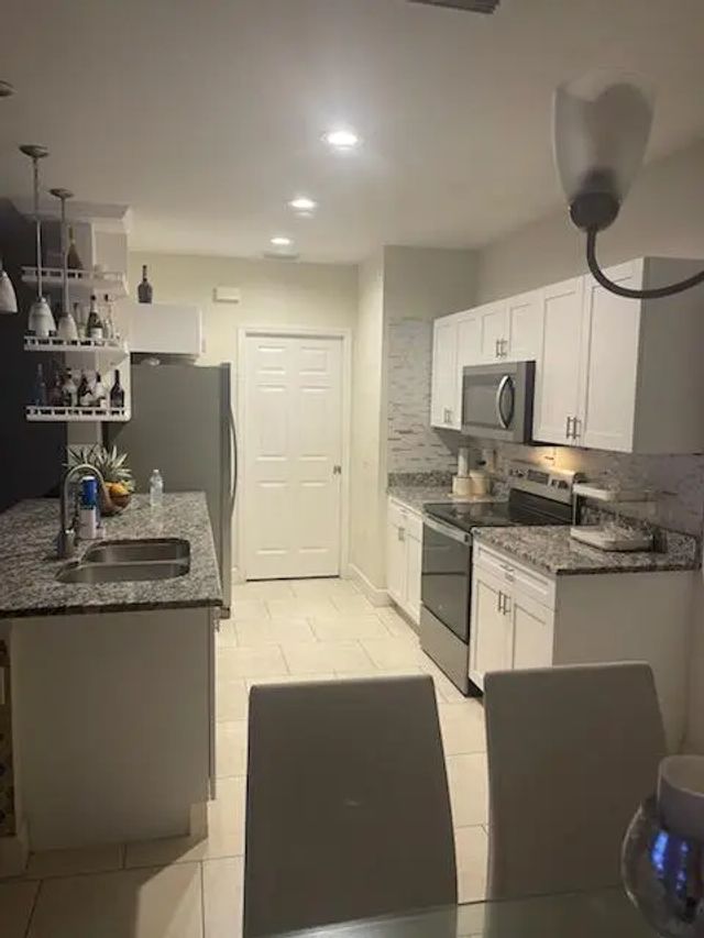 3 of 6 - 4111 20th Street Sw, Lehigh Acres, FL