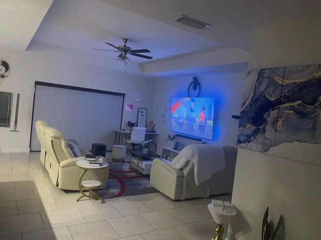 5 of 6 - 4111 20th Street Sw, Lehigh Acres, FL