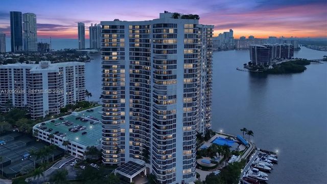 3530 Mystic Pointe Drive #1606, Aventura
