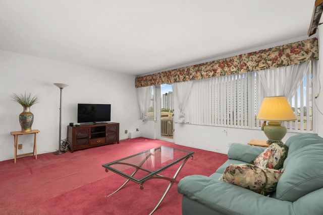 4 of 34 - 3200 Ne 36th Street #618, Fort Lauderdale, FL