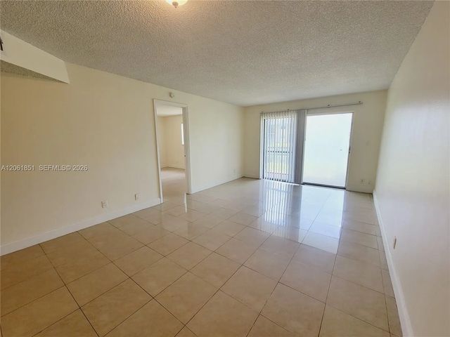 8040 N Colony Circle N #108, Tamarac