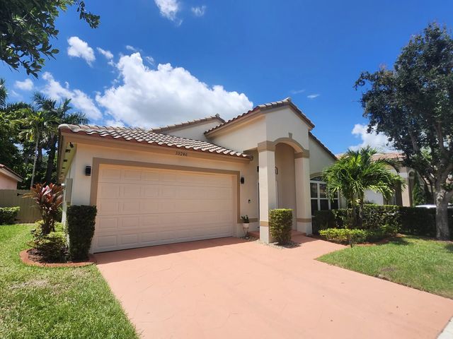 3 of 33 - 10246 Sw 16th Court, Pembroke Pines, FL