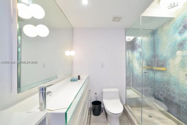 3 of 4 - 1100 West Avenue #622, Miami Beach, FL