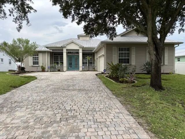 551 Nw Sharpe Street, Port St. Lucie
