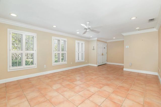 5 of 29 - 245 Colonial Lane, Palm Beach, FL