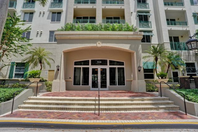2 of 33 - 510 Nw 84th Avenue #420, Plantation, FL
