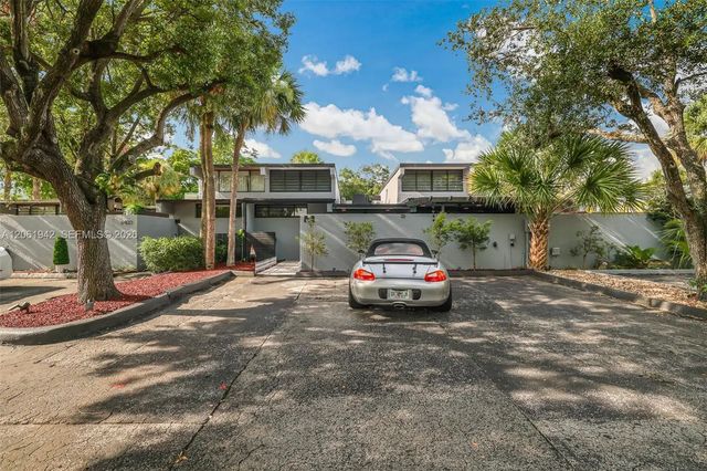 2 of 59 - 6402 Windmill Gate Road, Miami Lakes, FL