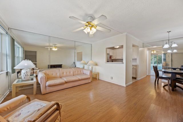 3 of 29 - 200 Horizons W #106, Boynton Beach, FL
