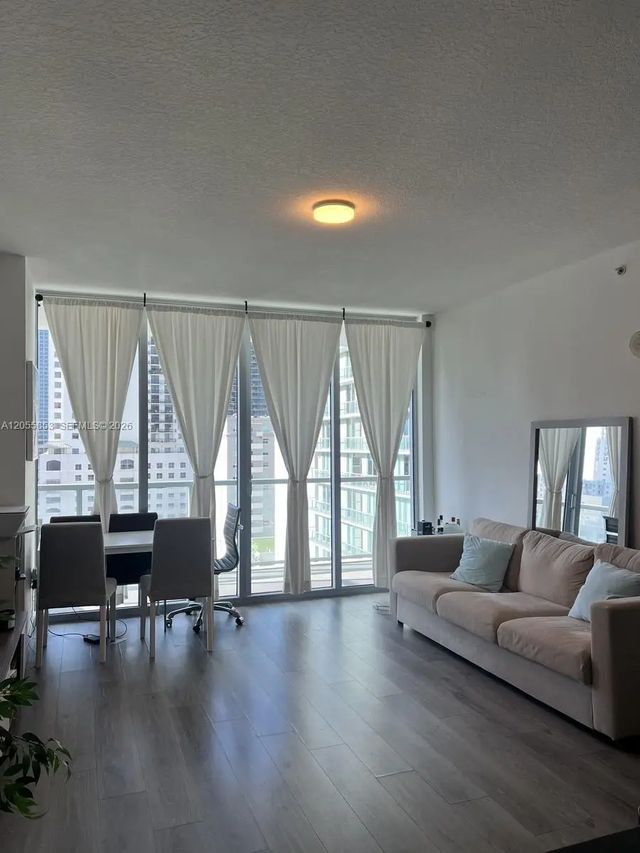 4 of 11 - 79 Sw 12th Street #1511-s, Miami, FL