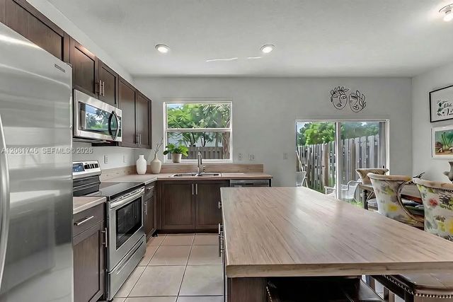 3 of 26 - 2660 Se 15th Street, Homestead, FL