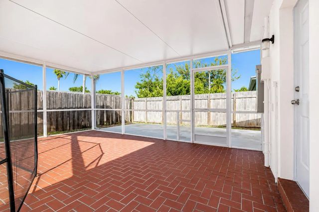 3 of 13 - 8721 Sw 200th Terrace, Cutler Bay, FL
