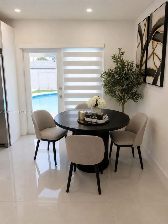 4 of 22 - 1749 Sw 8th Street, Homestead, FL