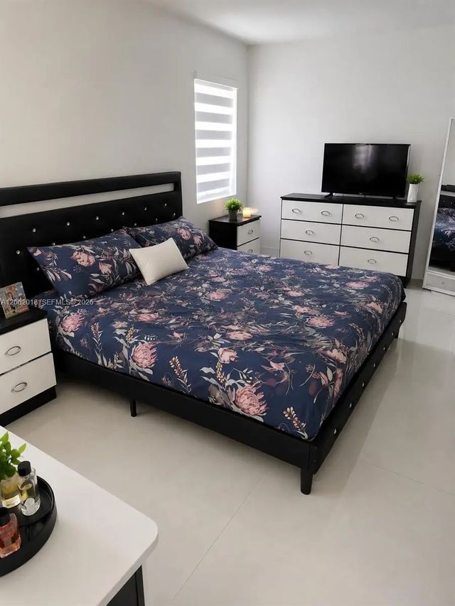 5 of 22 - 1749 Sw 8th Street, Homestead, FL