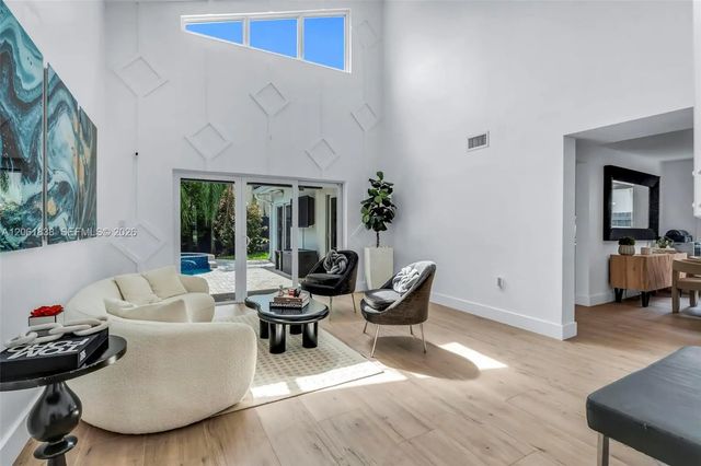 3 of 69 - 5900 York Lane, Davie, FL