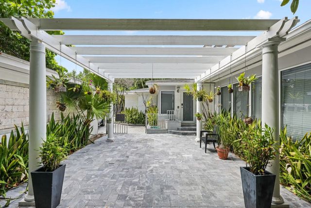 3 of 17 - 1313 Seabreeze Boulevard ##b, Fort Lauderdale, FL