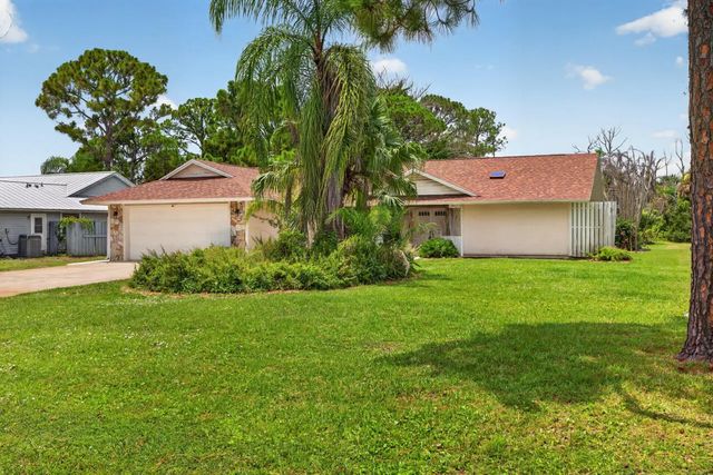 3 of 36 - 5803 Deer Run Drive, Fort Pierce, FL