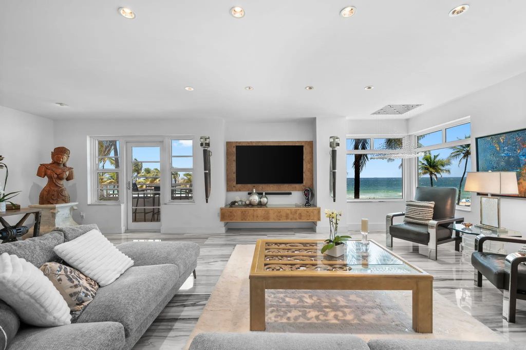 101 S Fort Lauderdale Beach Boulevard #208, Fort Lauderdale