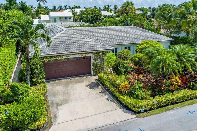 2 of 7 - 245 Colonial Lane, Palm Beach, FL