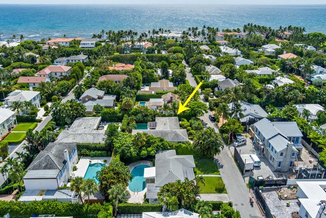 5 of 7 - 245 Colonial Lane, Palm Beach, FL