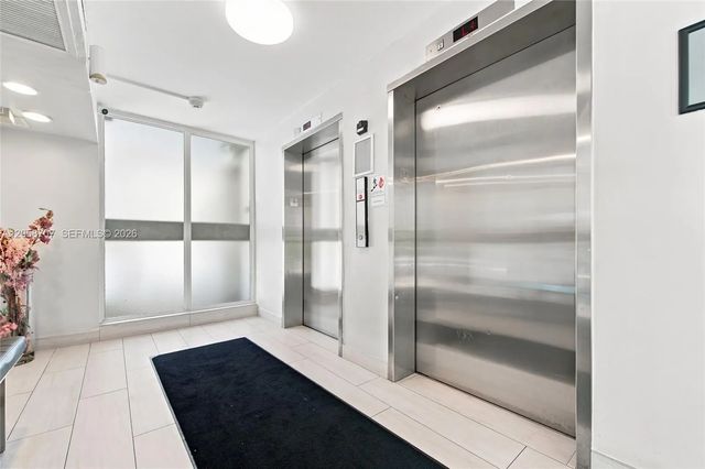 4 of 53 - 3401 N Country Club Drive #804, Aventura, FL
