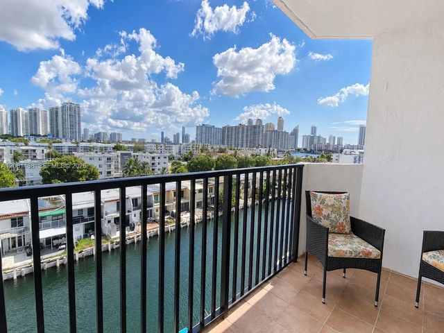 3703 Ne 166th Street #704, North Miami Beach