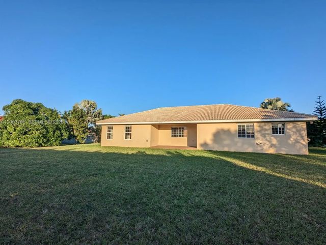 4 of 6 - 27780 Sw 154th Avenue, Homestead, FL