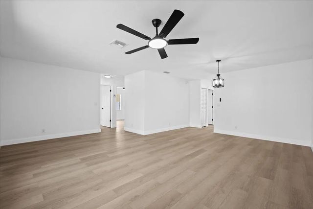 3 of 23 - 4820 Poseidon Place, Lake Worth, FL