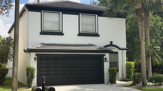 4 of 69 - 7650 Oak Grove Circle, Lake Worth, FL