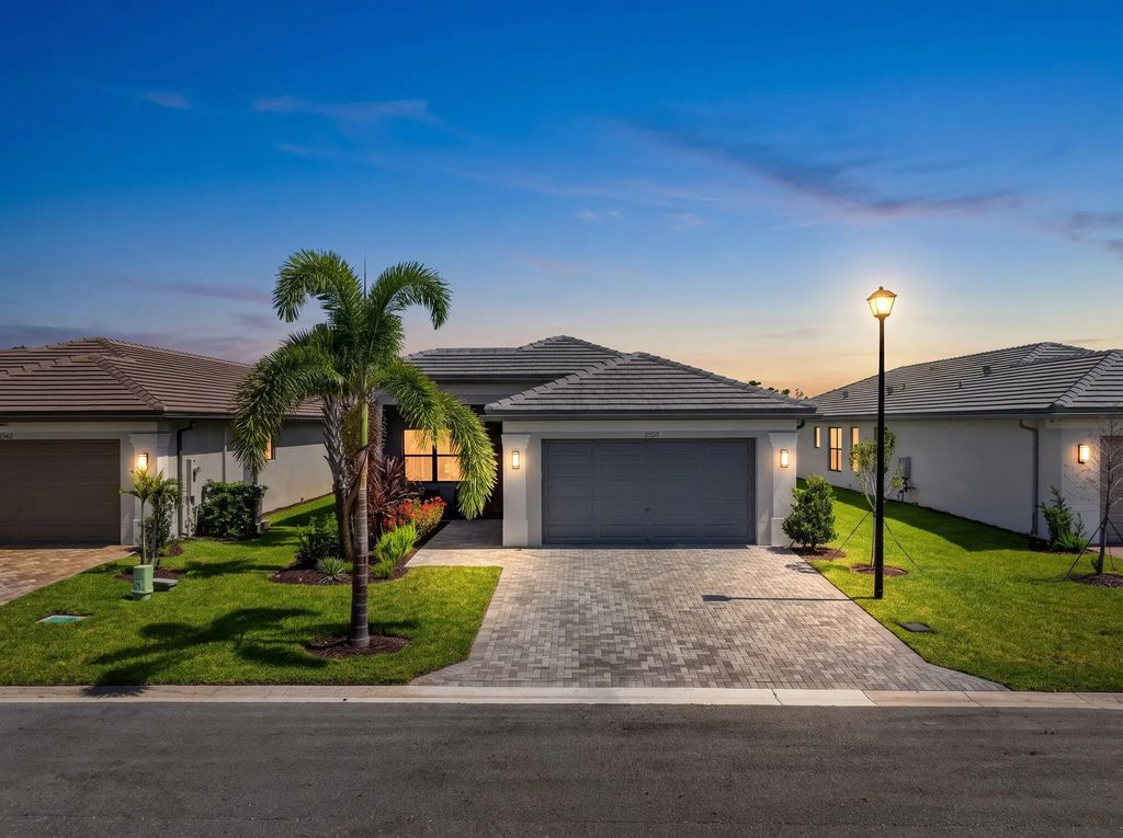 11550 Sw Oceanfront Court, Port St. Lucie
