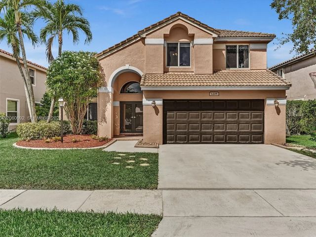 1208 Nw 144th Terrace, Pembroke Pines