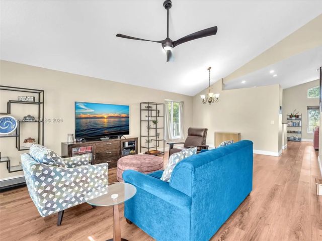 3 of 60 - 1208 Nw 144th Terrace, Pembroke Pines, FL